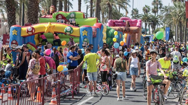 Ambiente festivo y familiar durante la Semana de la Movilidad